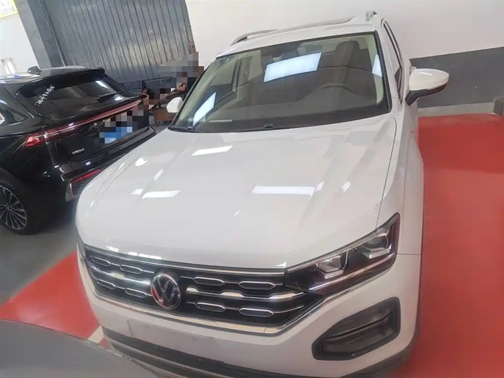 Volkswagen Tayron 2019 330TSI 2WD Luxury China VI фото 3