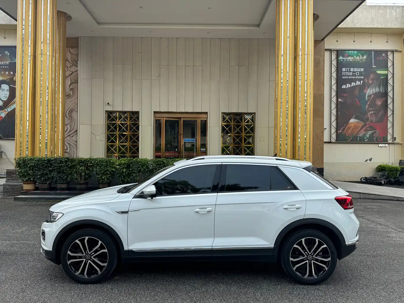 Volkswagen T-ROC 2022 280TSI DSG 2WD Comfort PLUS фото 7
