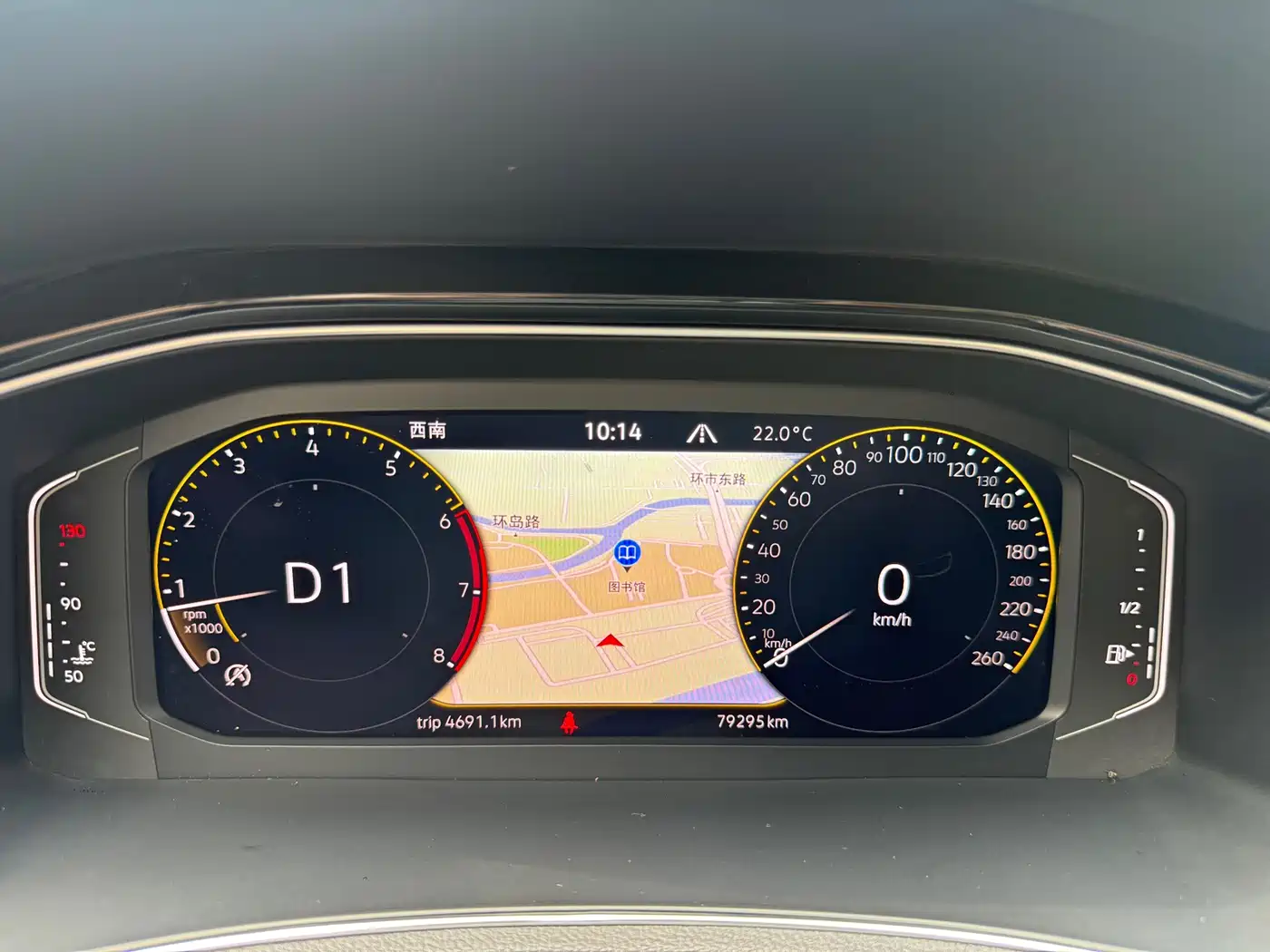 Volkswagen T-ROC 2022 280TSI DSG 2WD Comfort PLUS фото 15