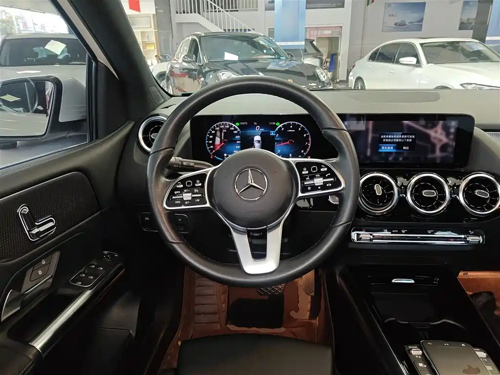 MERCEDES-BENZ CLASS B