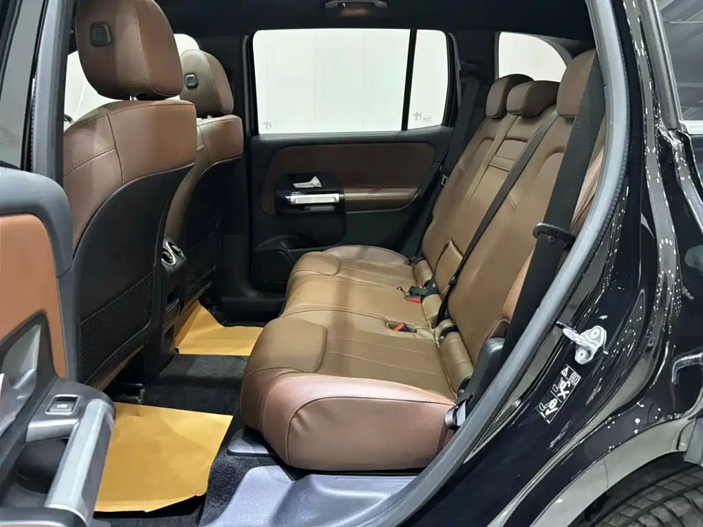 Mercedes-Benz GLB 2022 Model GLB 200 Dynamic Edition фото 9