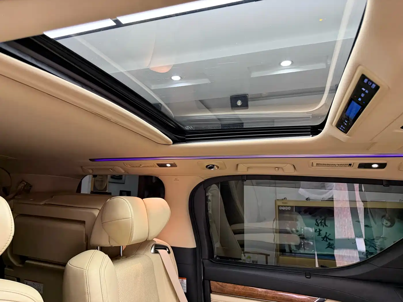 Toyota Alphard 2018 3.5L Premium фото 58