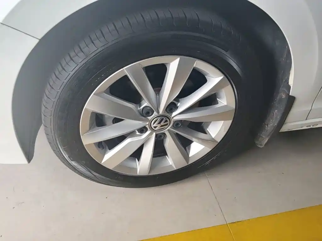 Фото 23 - Volkswagen Bora
