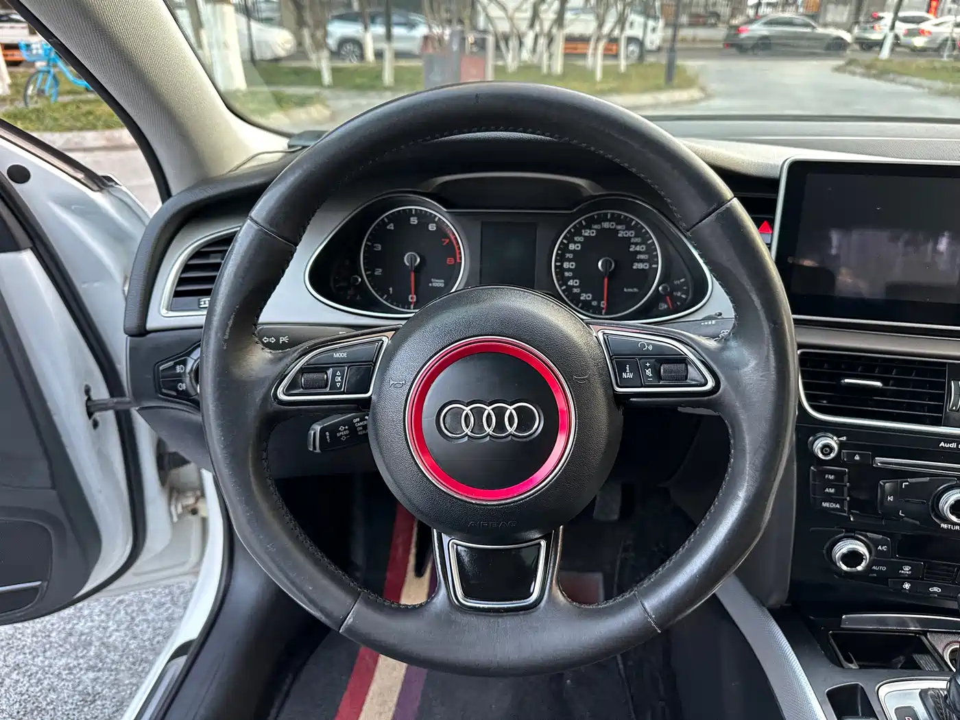 Audi A4L 2015 35 TFSI Auto Standard фото 15