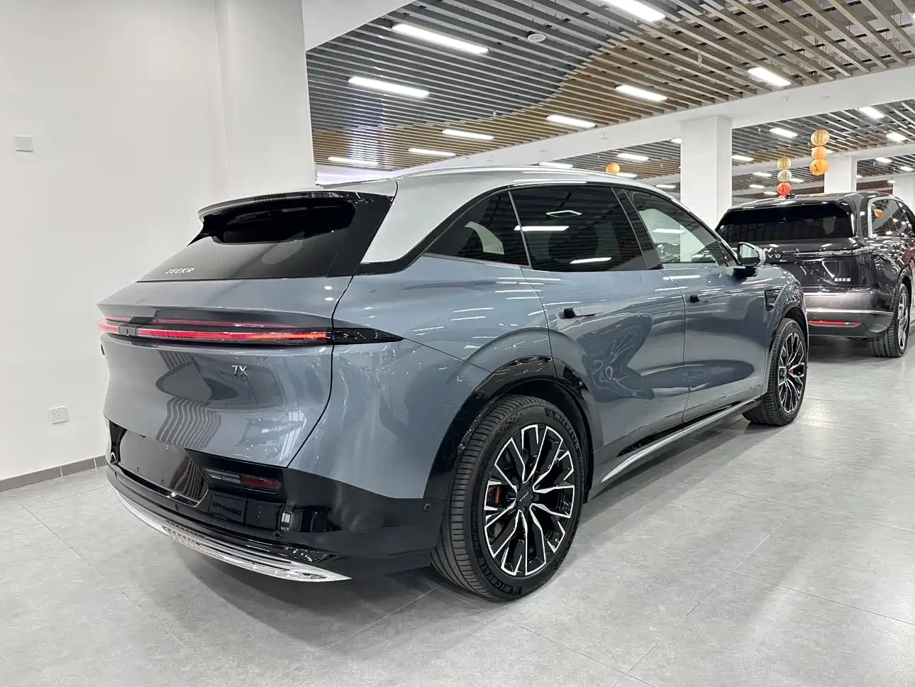 ZEEKR EXTREME KRYPTON 7X