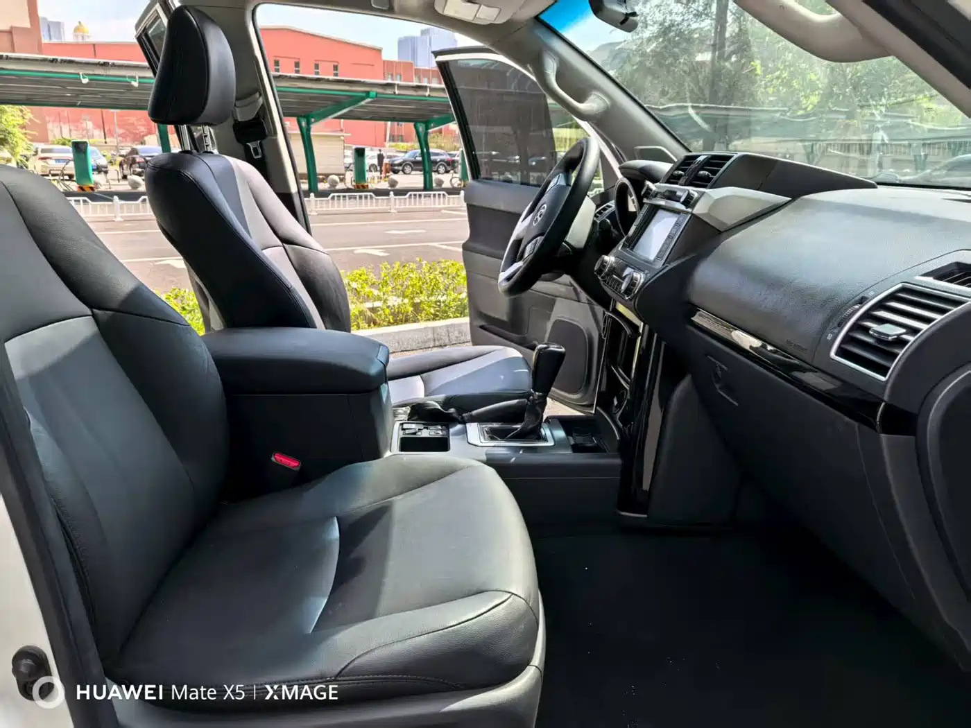 Toyota Prado 2016 2.7L Auto Luxury Edition фото 4