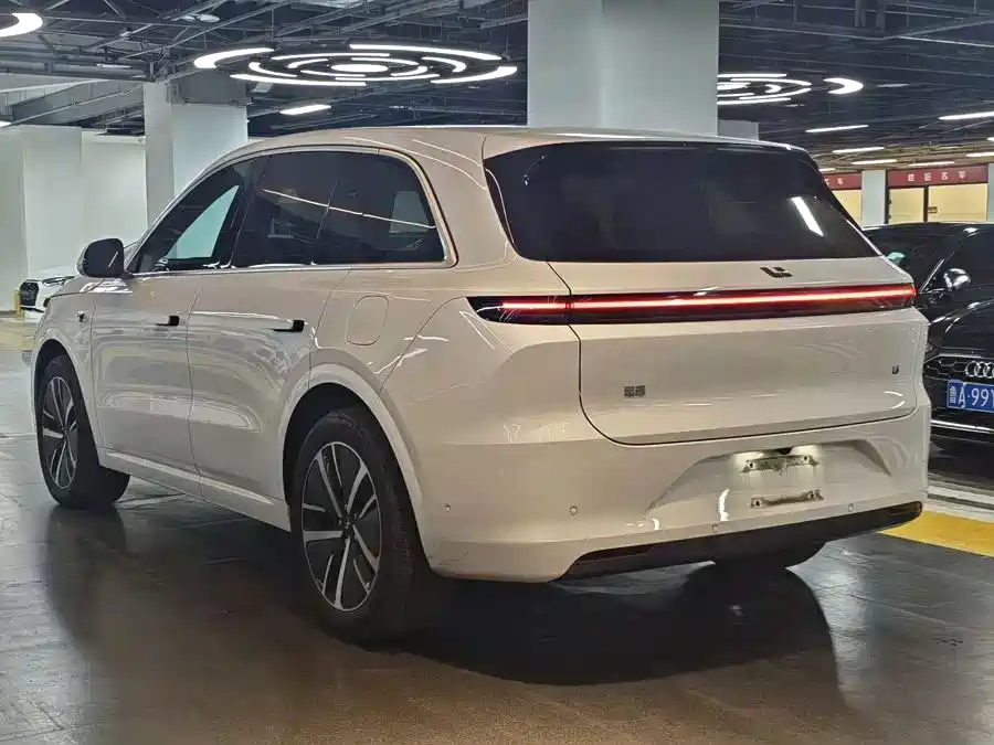 Li Auto IDEAL L6