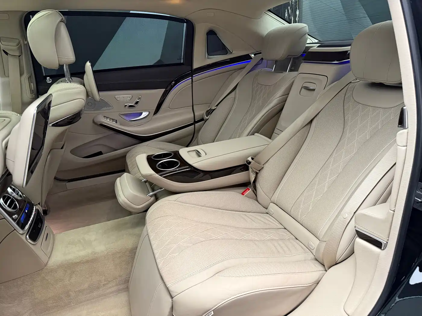 Mercedes-Benz Maybach S-Class 2016 S 400 4MATIC фото 14