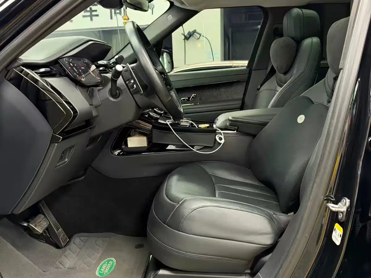 Фото 4 - Land Rover Range Rover Sport