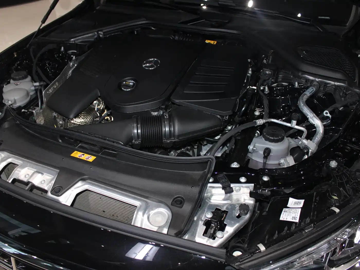 Mercedes-Benz E-Class 2026 2026 E 300 L Luxury