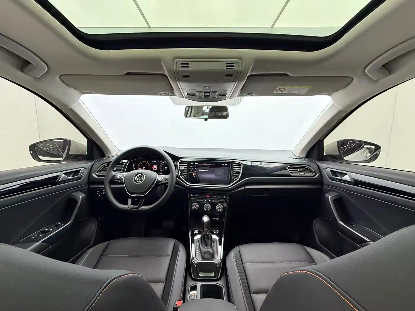 Volkswagen T-ROC 2021 280TSI DSG 2WD Comfort Connected фото 10