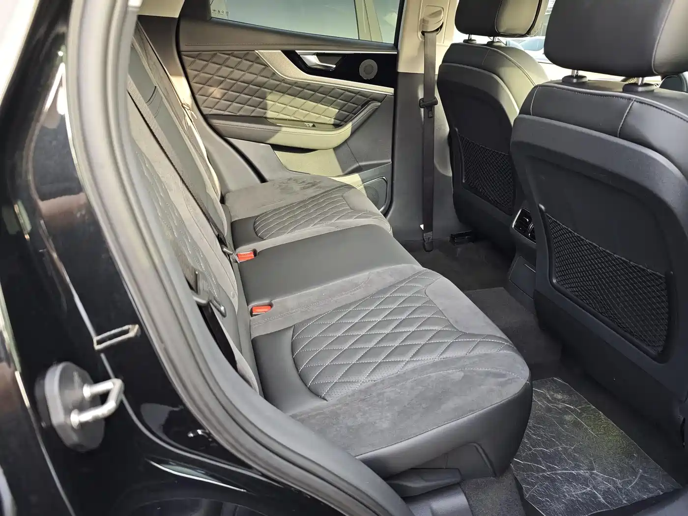 Hongqi HS5 2019 2.0T Smart Connect Enjoy 4WD Edition фото 16