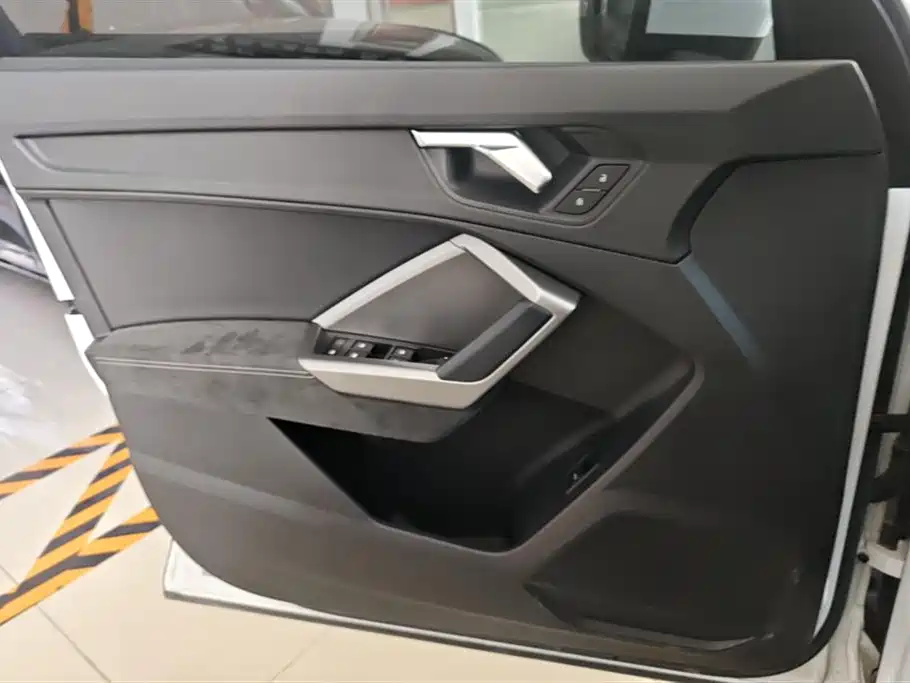 Audi Q3 2022 35 TFSI Progressive Dynamic фото 7