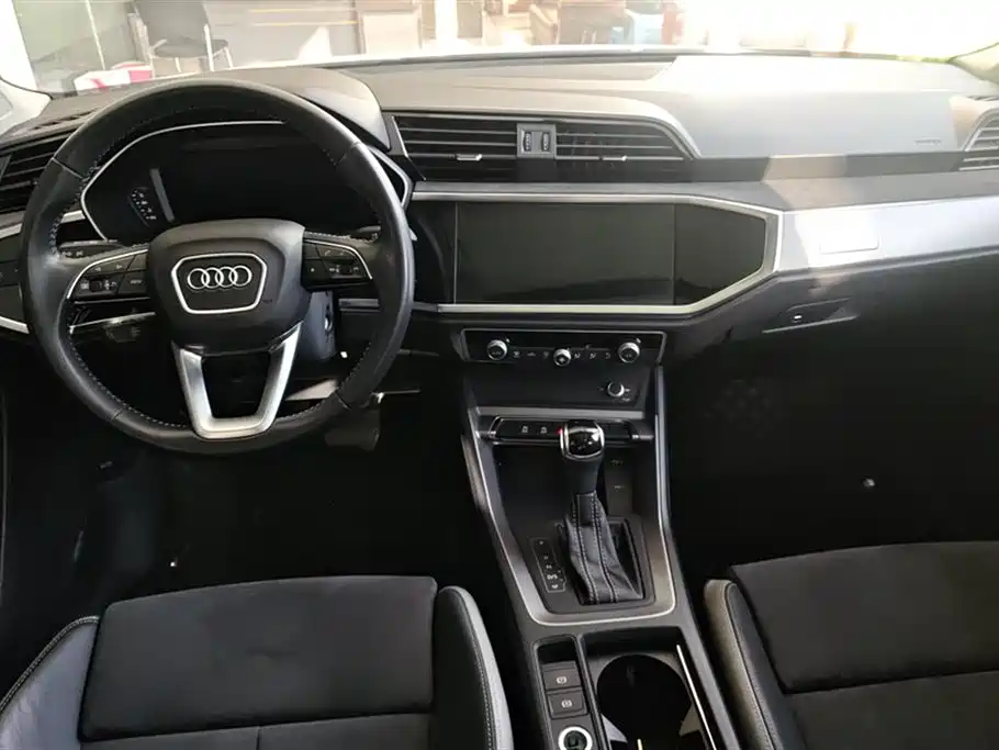 Audi Q3 2022 35 TFSI Progressive Dynamic фото 12