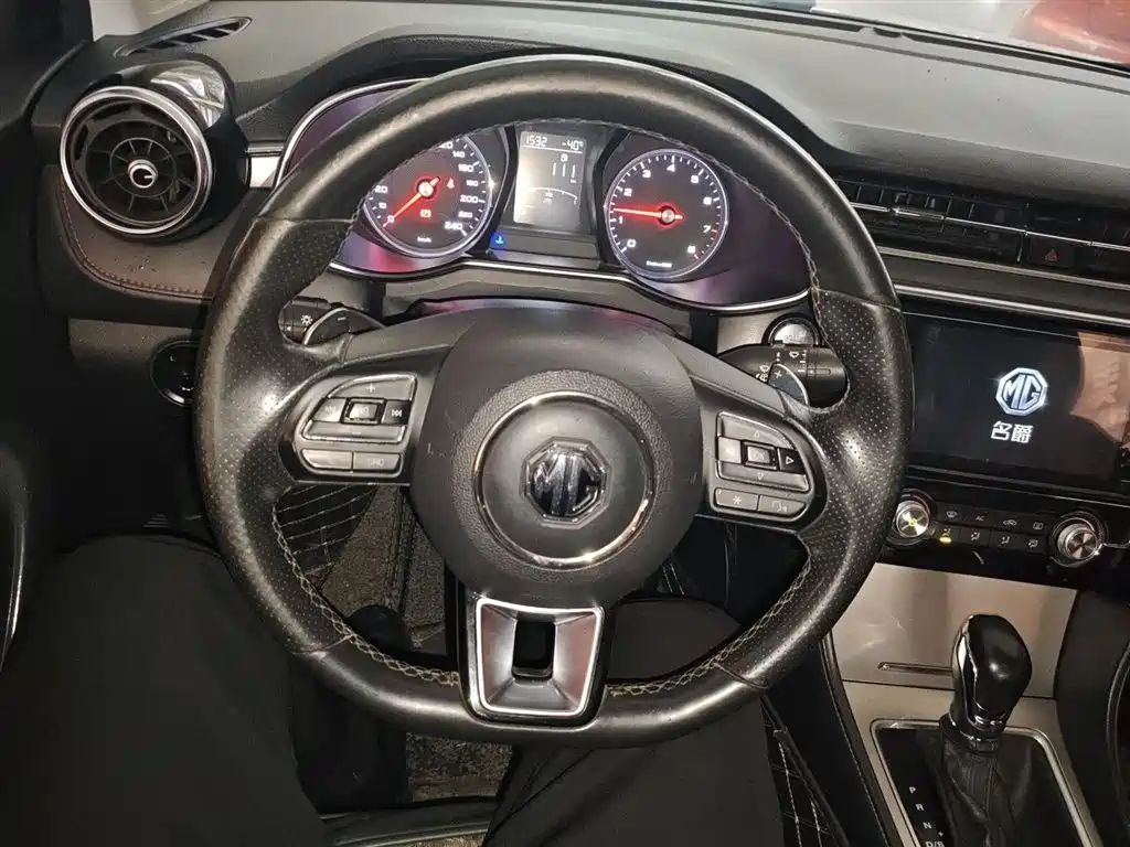 MG MG6 2018 2017 20T Automatic Elite Smart Connect Version (China V)