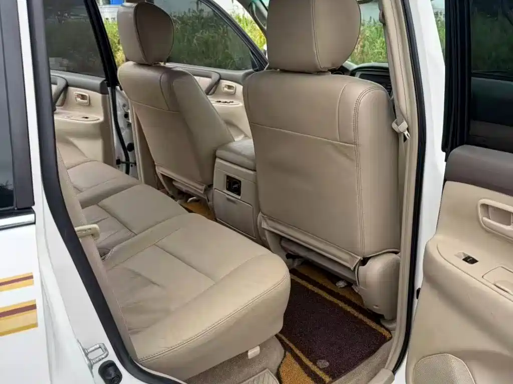 Toyota Land Cruiser 2006 2005 4.7L Automatic GX-R