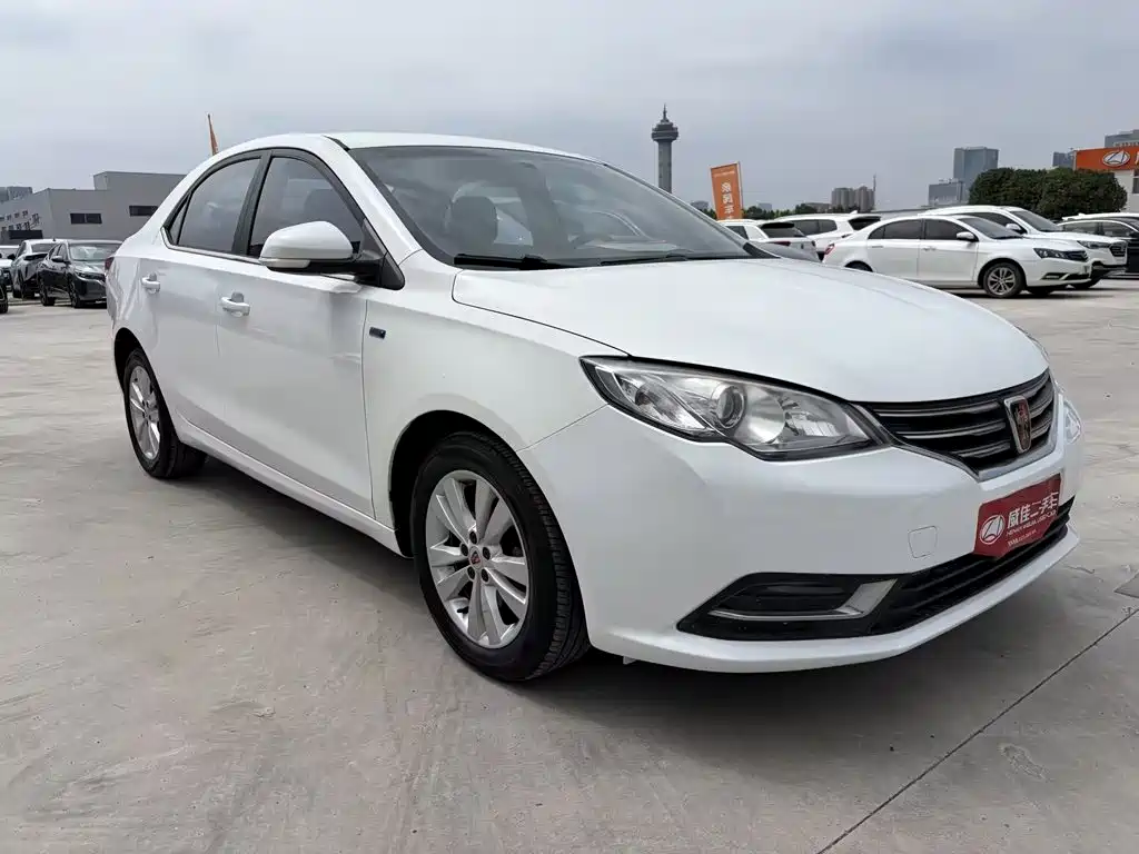Photo 2 - Roewe 360