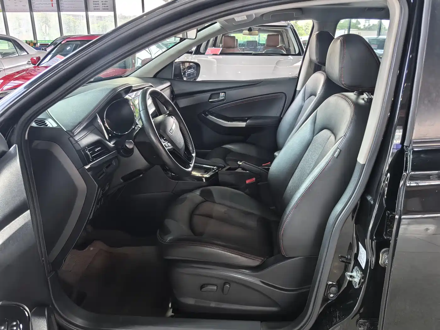 Venucia T70 2018 2018 2.0L CVT RuiXiang Edition