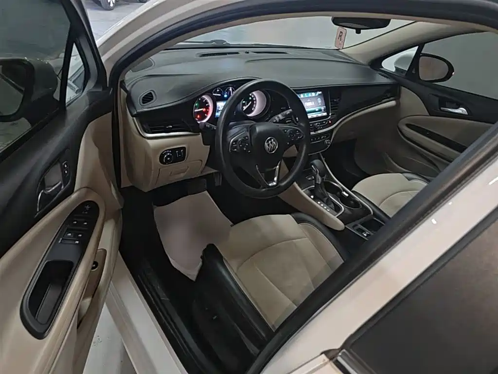 Buick Verano 2018 Sedan 15S Automatic Leading фото 16
