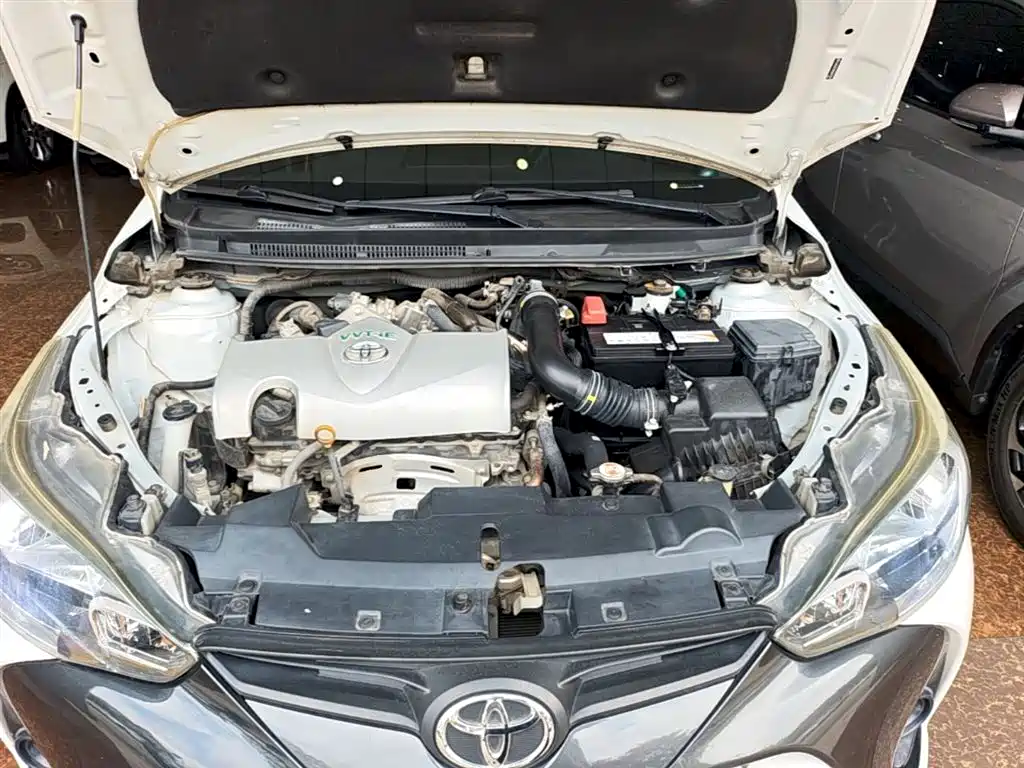 Toyota YARiS L Zhi Xuan 2016 Facelift 1.5E CVT Charming Edition фото 20