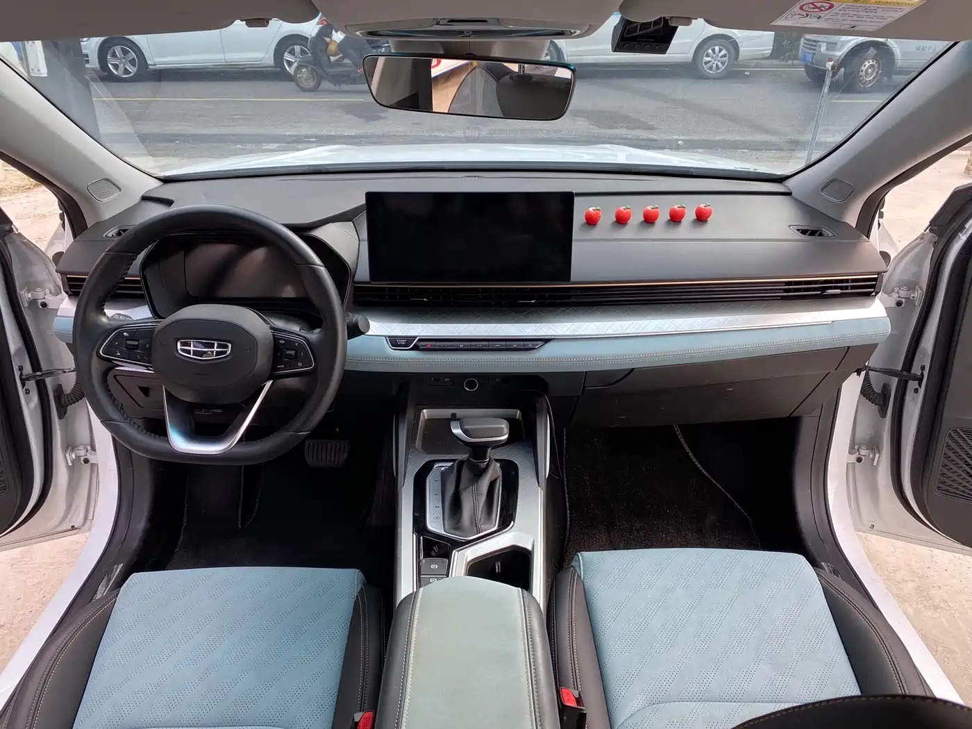 Geely Emgrand L 2022 2022 1.4T CVT Supreme