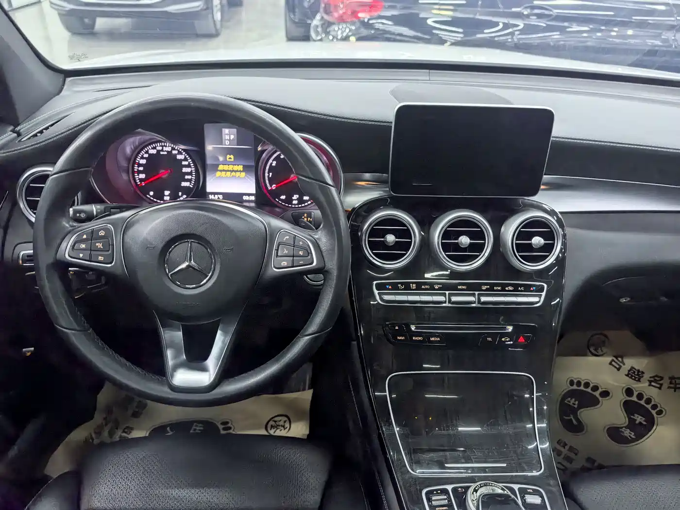 Mercedes-Benz GLC 2017 GLC 260 4MATIC Dynamic фото 13
