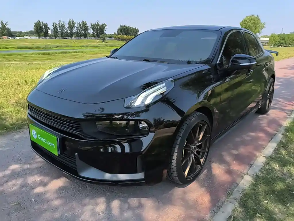 Lynk & Co 03 2021 2.0TD Auto Jin Plus