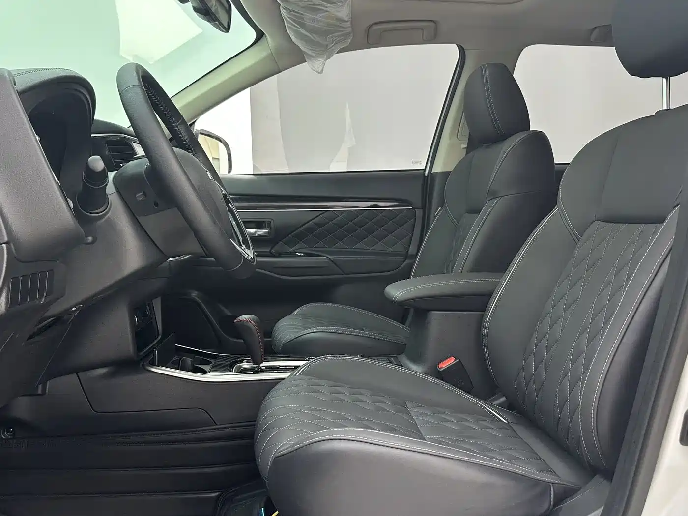 Mitsubishi Outlander 2023 2021 2.0L FWD Comfort Edition 5-seater