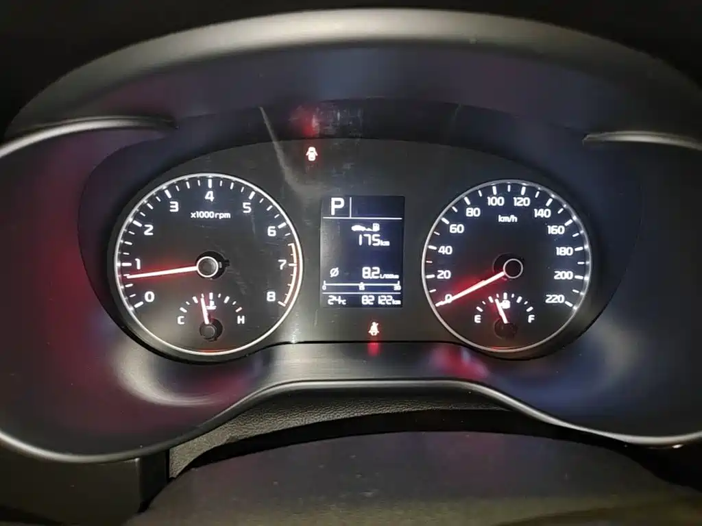 Kia K2 2018 2017 Sedan 1.4L AT GLS