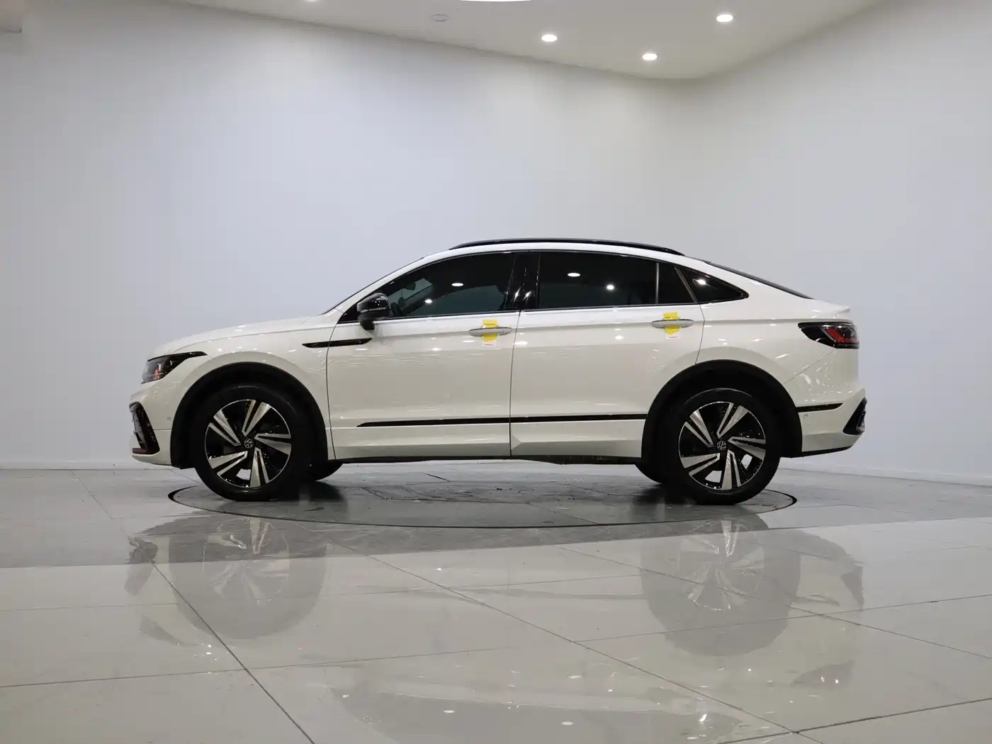 Volkswagen Tiguan X 2023 Facelift 330TSI FWD Flagship фото 8