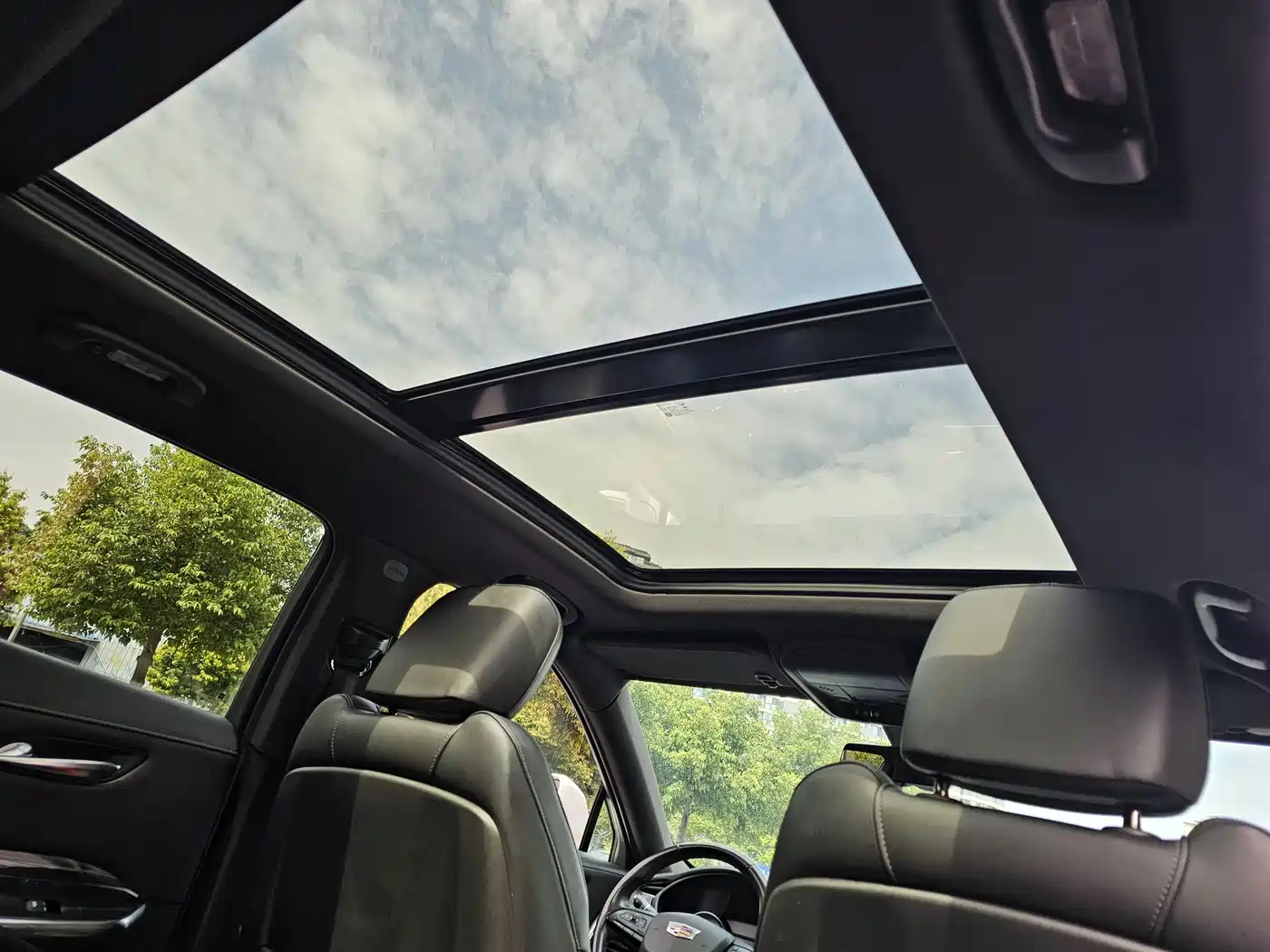 Cadillac XT4 2018 Model 28T 2WD Technology фото 8