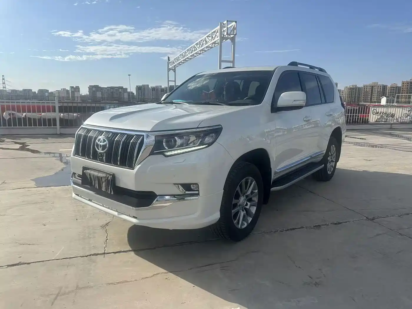 Toyota Prado 2018 3.5L Automatic TX-L Rear-mounted Spare Tire
