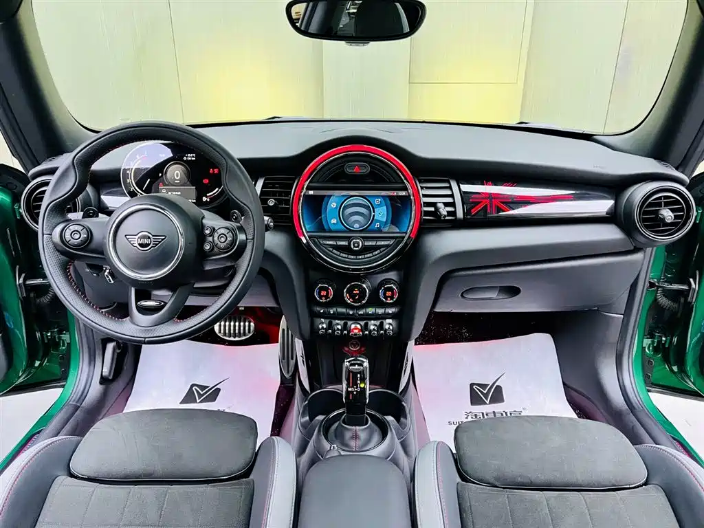 MINI 2021 2.0T COOPER S Racer фото 9