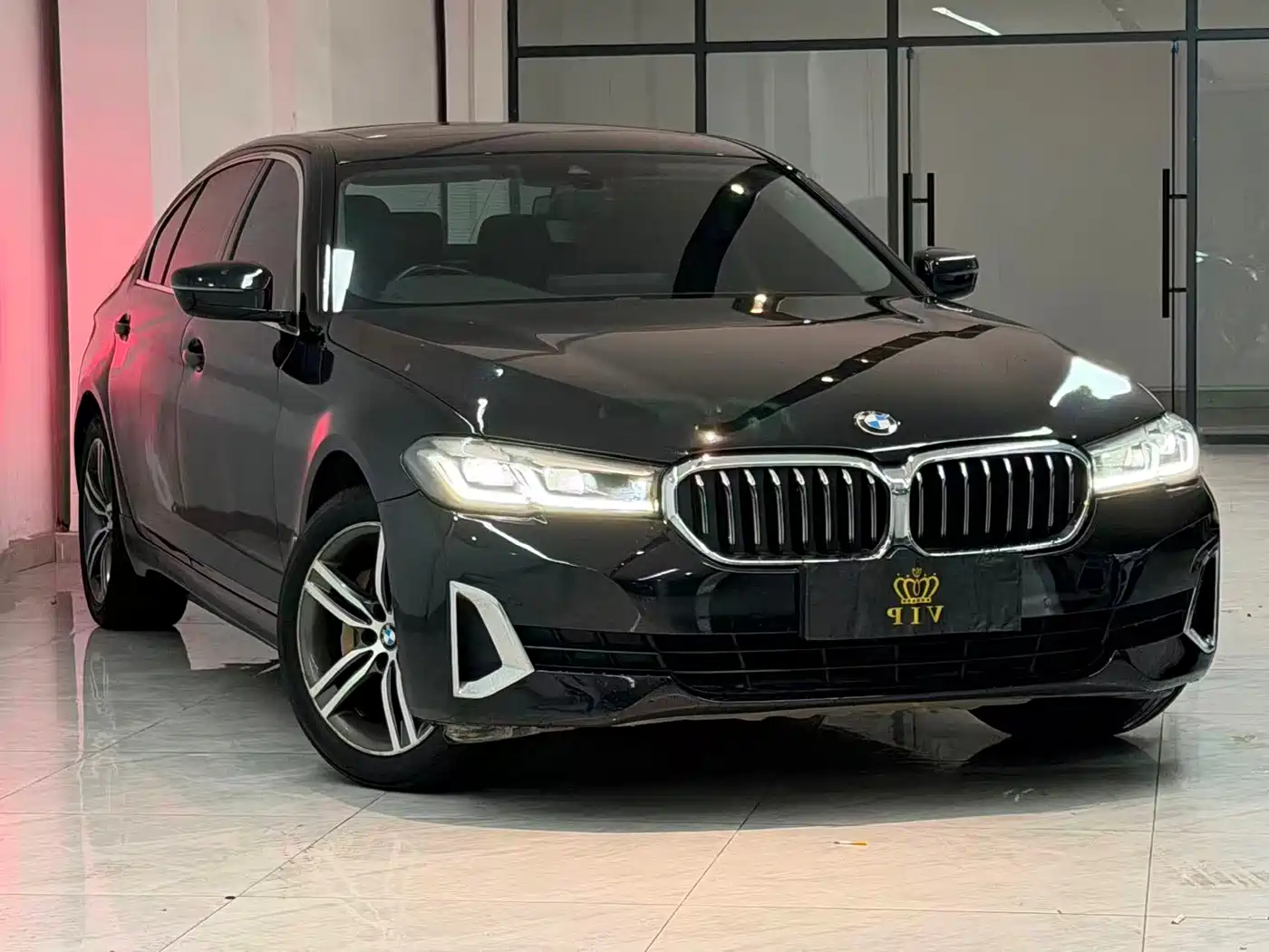 BMW 5 Series 2021 530Li Leading Luxury Package
