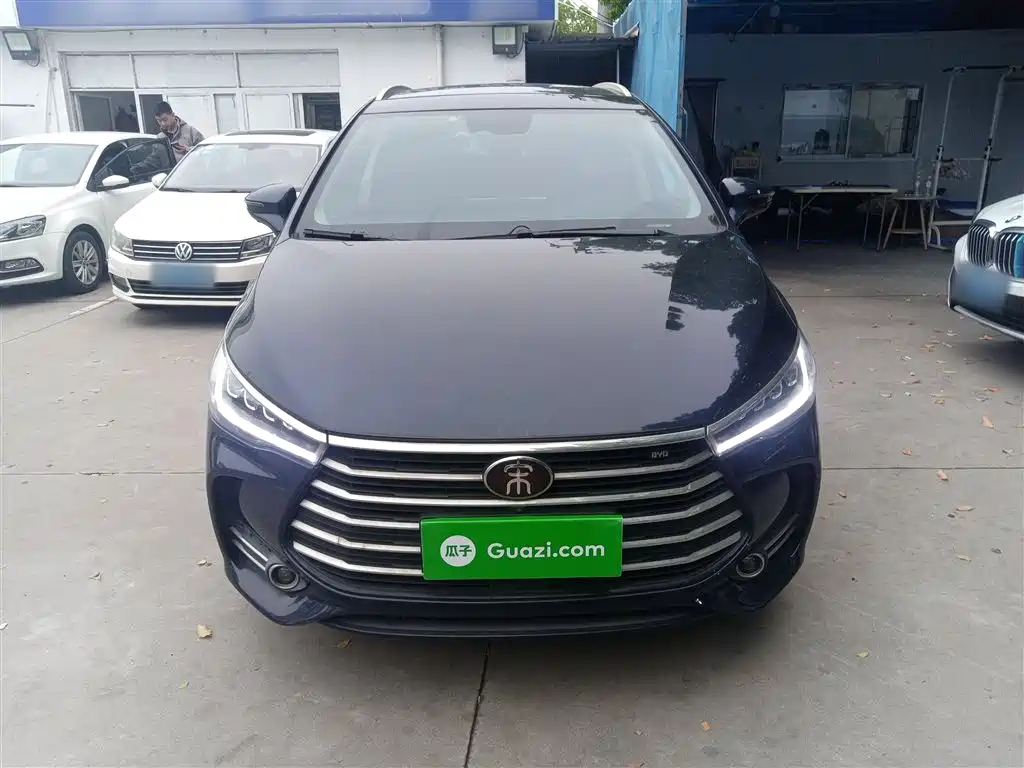 BYD Song MAX 2019 1.5T Auto Smart Connect Dynamic 7-seater China V фото 3