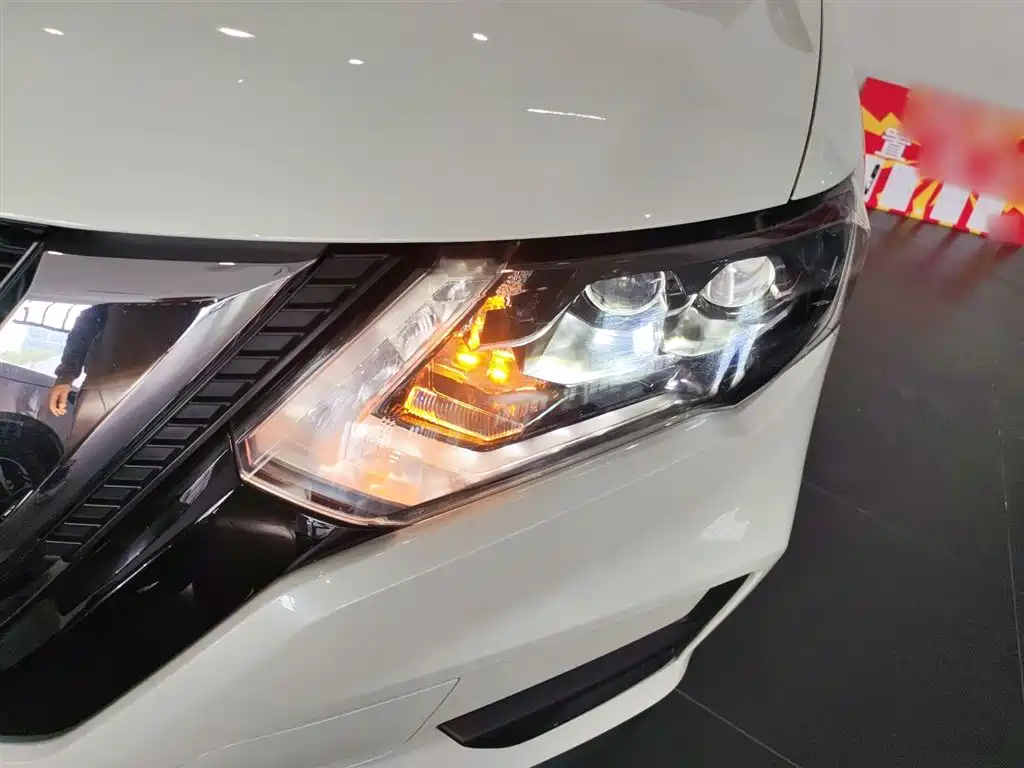 NISSAN QIJUN