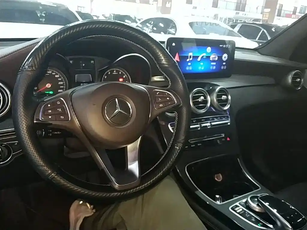 Mercedes-Benz GLC 2016 GLC 200 4MATIC фото 10