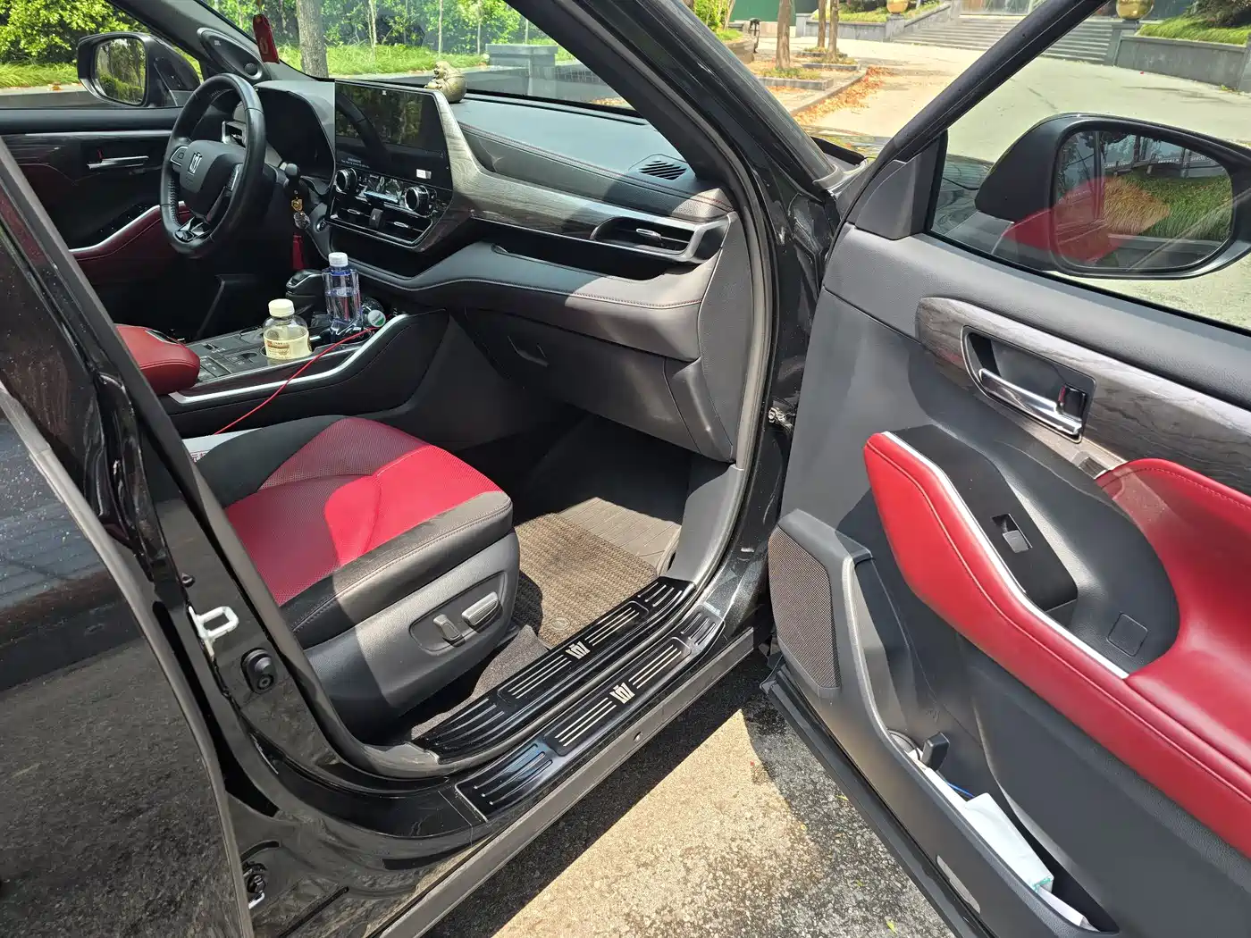 TOYOTA CROWN LUFANG