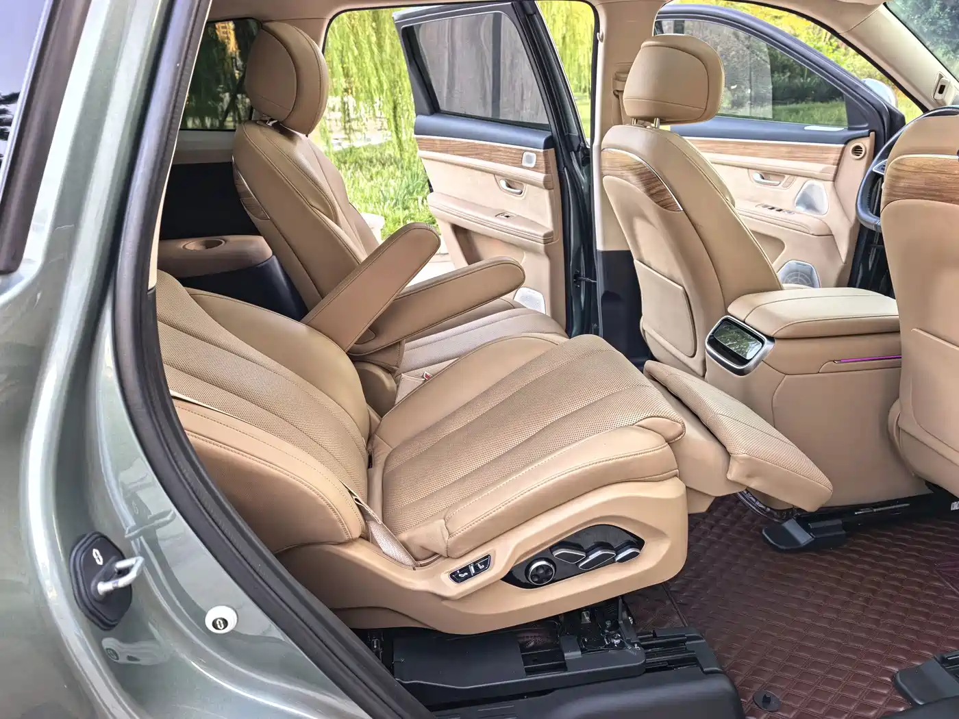 Aito M7 2023 2022 1.5T RWD Comfort Edition