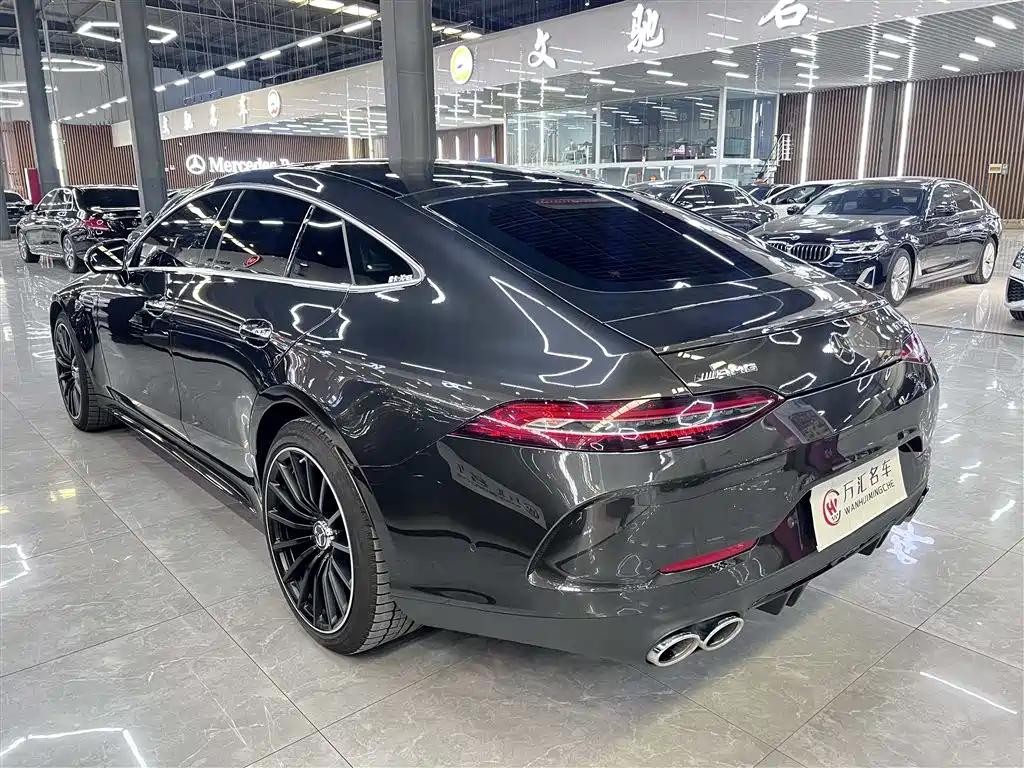 MERCEDES-BENZ AMG GT