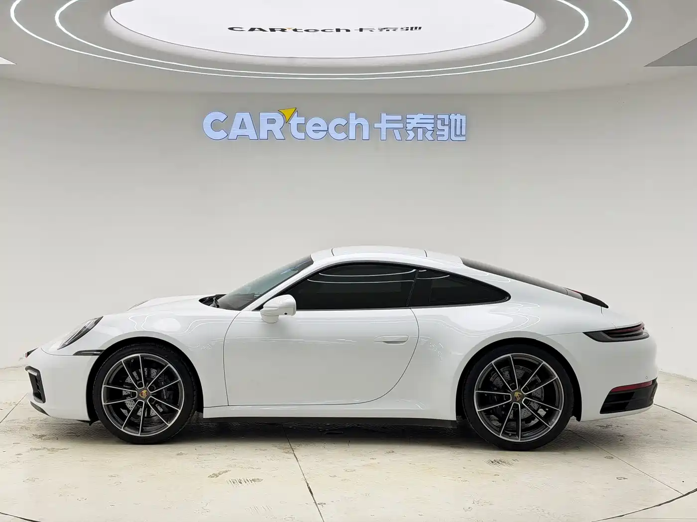 Porsche 911 2023 Carrera 3.0T фото 7