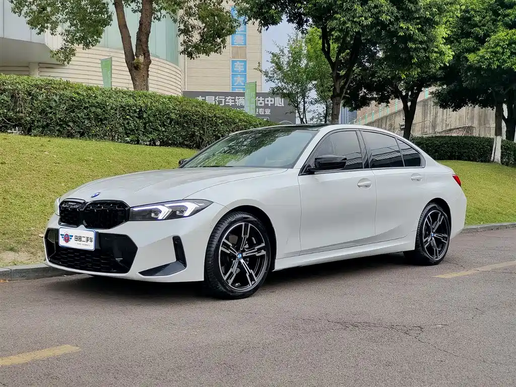 BMW 3-SERIES