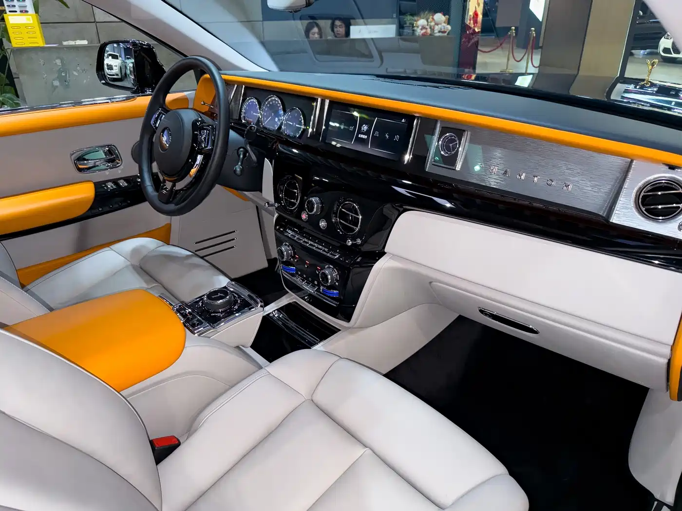 Rolls-Royce Phantom 2023 2024 Long Wheelbase Series II