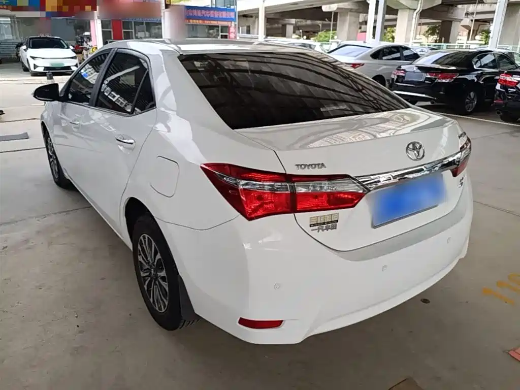 Toyota Corolla 2017 Facelift 1.2T S-CVT GL фото 5