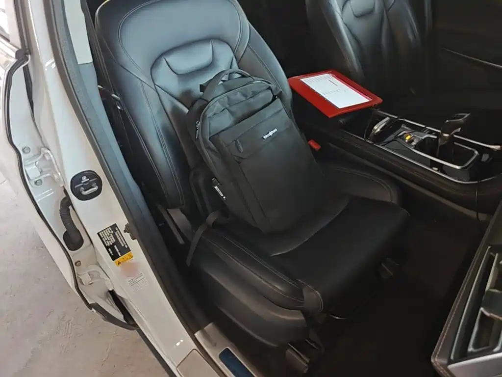 Photo 25 - Changan CS75