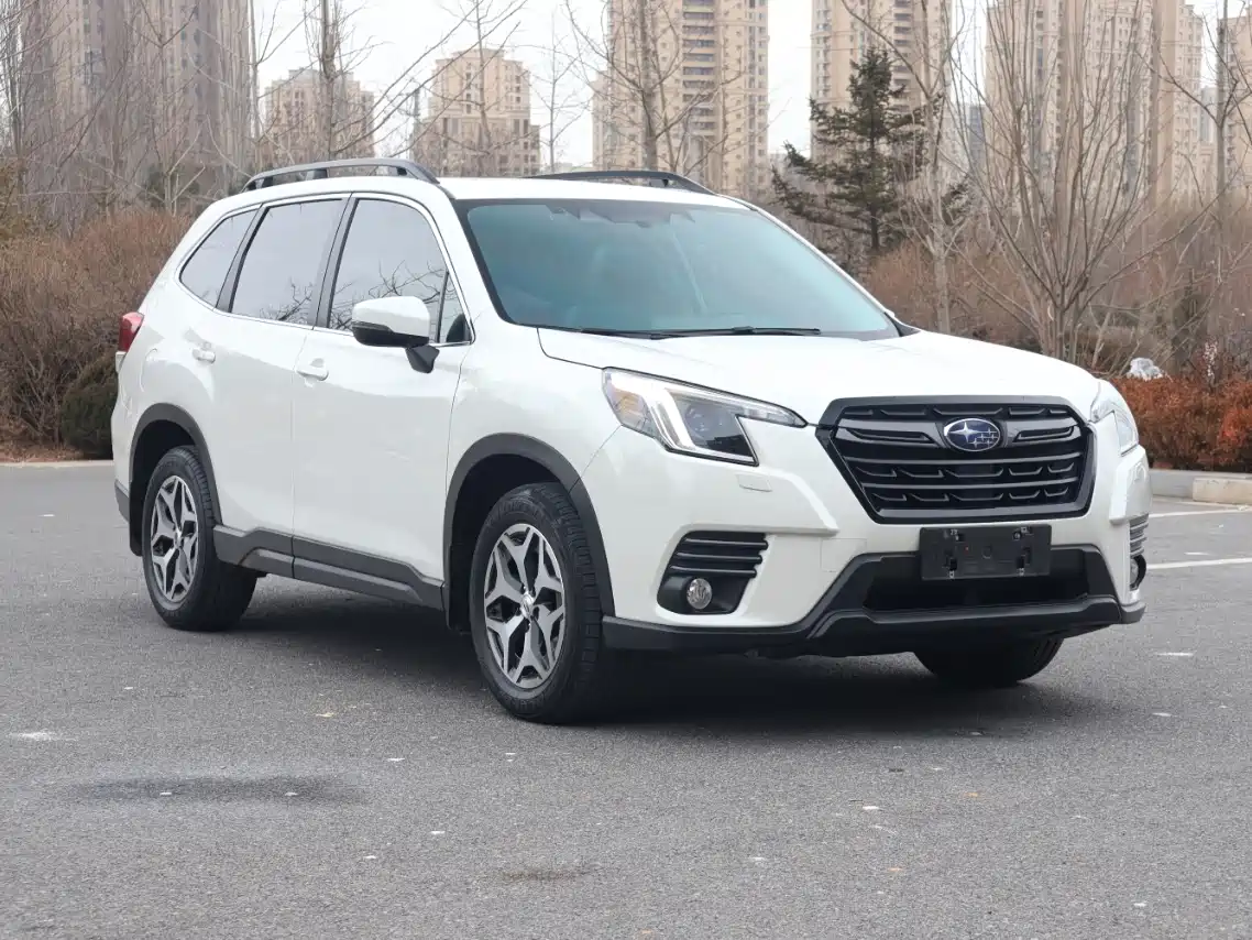 Subaru Forester 2022 2.0i AWD Luxury Edition with EyeSight фото 3