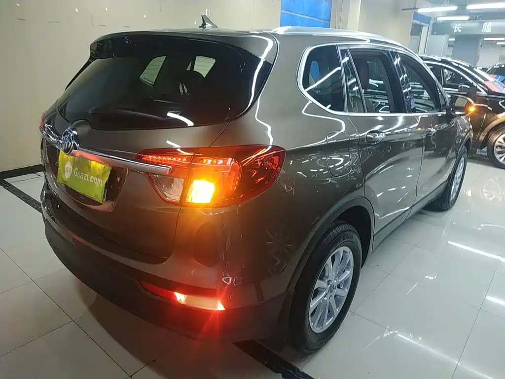 Фото 5 - Buick Envision Plus