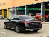 Photo 20 - Mercedes-Benz E-Class
