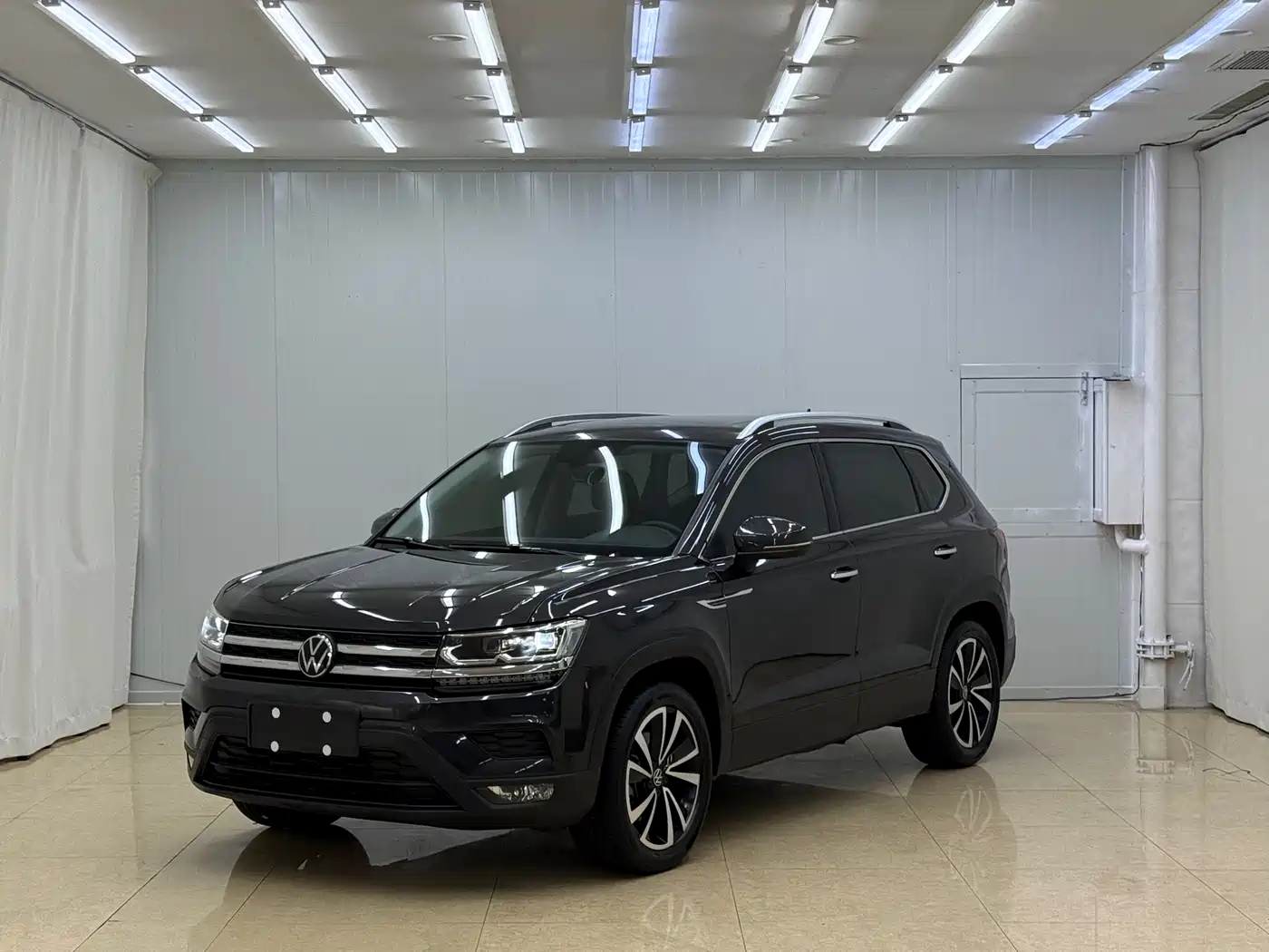Volkswagen Tharu 2022 280TSI FWD Luxury Edition