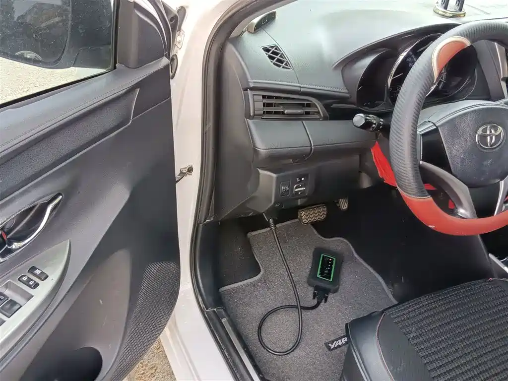 Toyota YARiS L Zhi Xuan 2016 Facelift 1.5G CVT Sunroof Edition фото 16